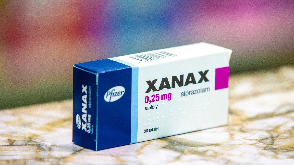 Xanax nedir, ne için kullanılır? Xanax reçetesiz alınır mı?