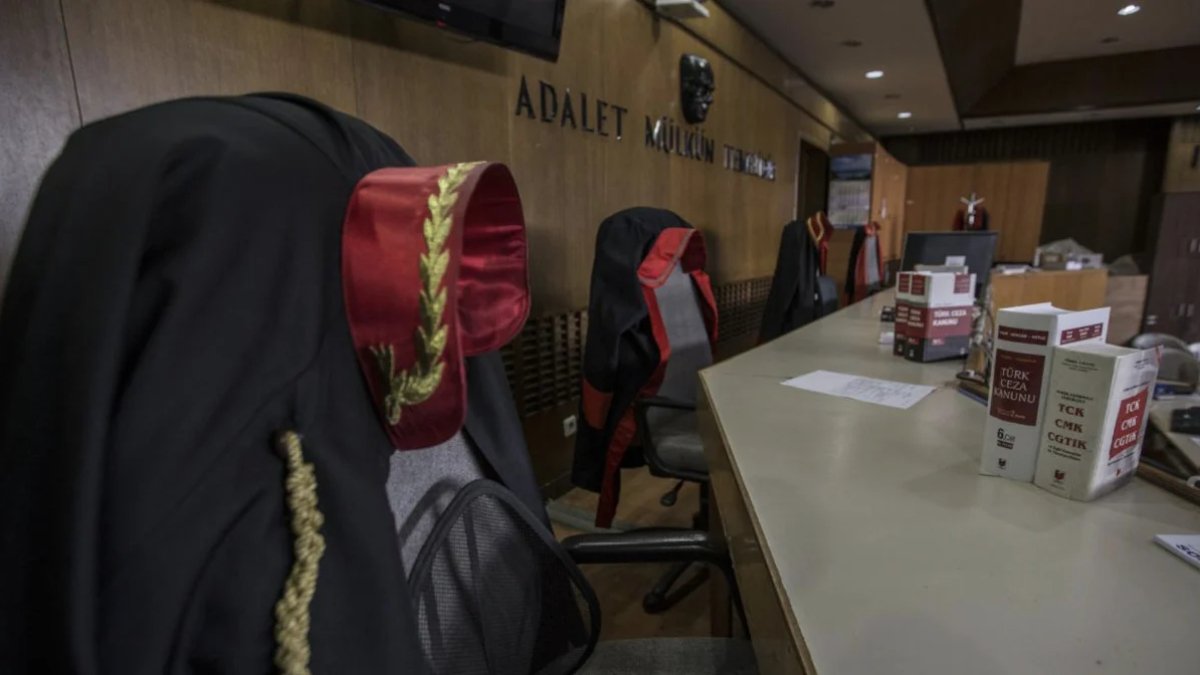 Ankara'da başörtülü hakimi reddeden avukat hakkında soruşturma başlatıldı