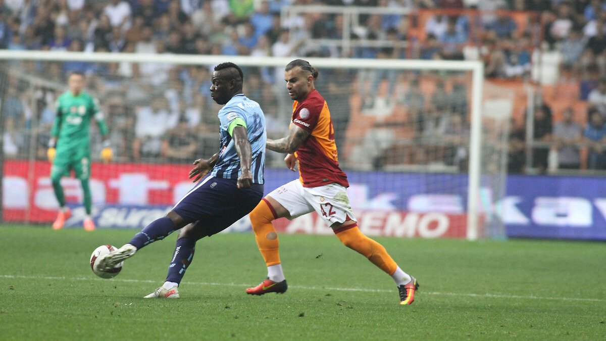 Mario Balotelli, Adana Demirspor'a veda etti