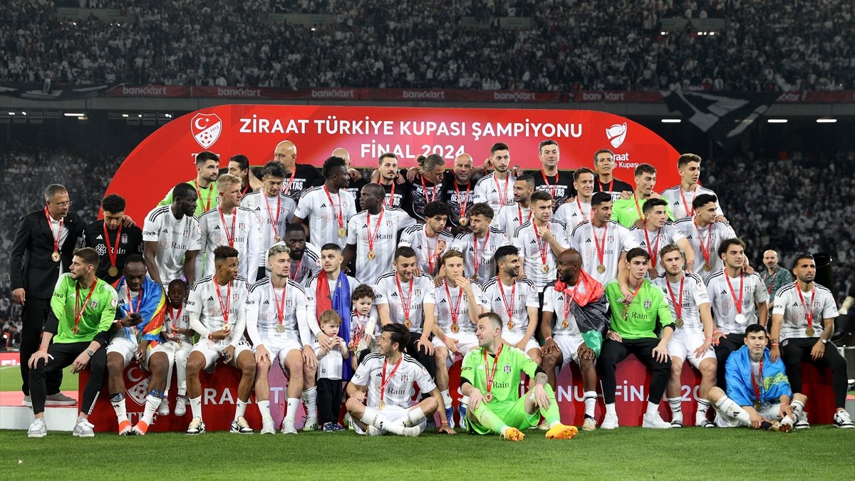 Türkiye Kupası'nı müzesine götüren Beşiktaş, 49 milyon lira kazandı