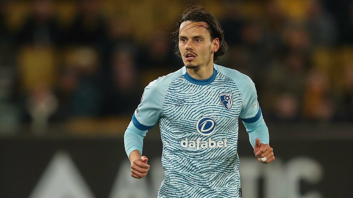 Bournemouth, Enes Ünal'ın satın alma opsiyonunu kullandı