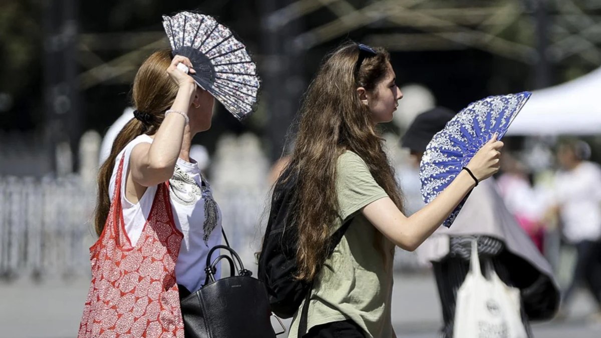 İstanbul'da sıcak hava etkili olmaya devam edecek