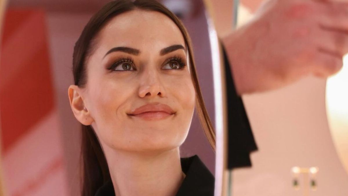 38 ya��na basan Fahriye Evcen'in pastas� g�ndem oldu