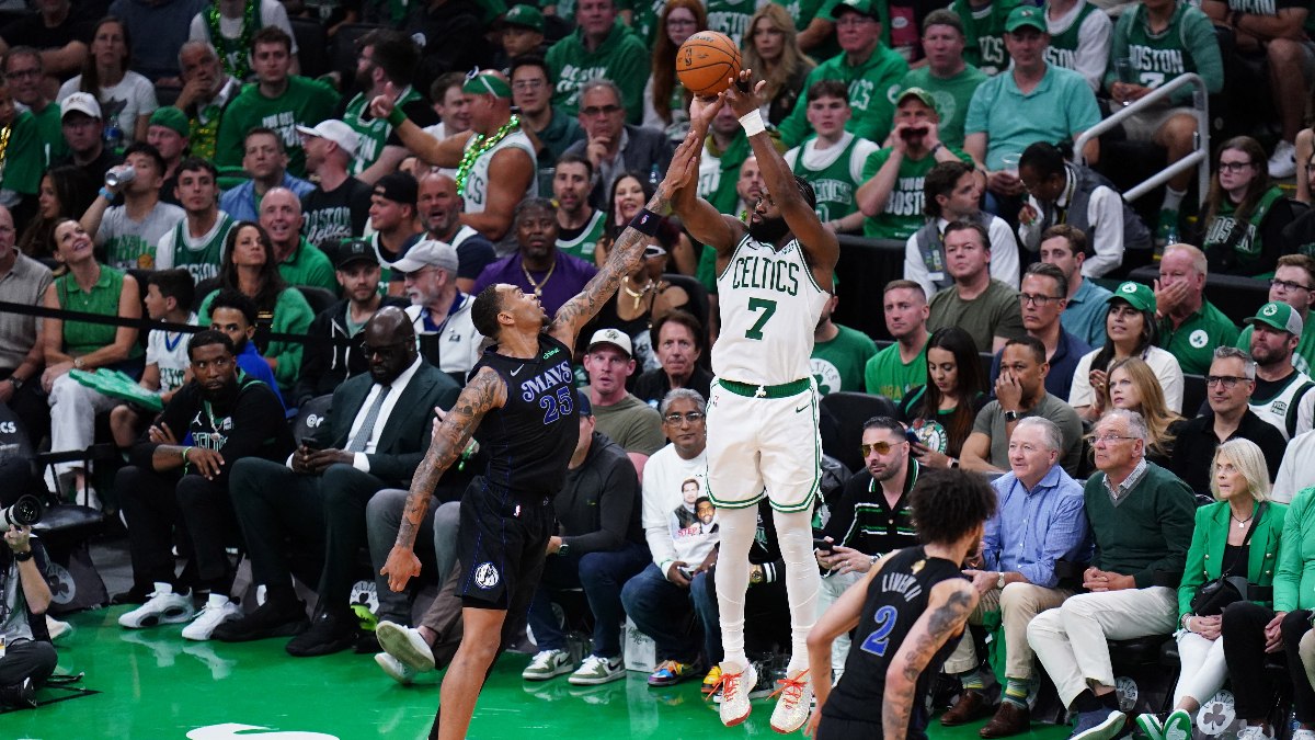 Boston Celtics, NBA final serisine galibiyetle başladı