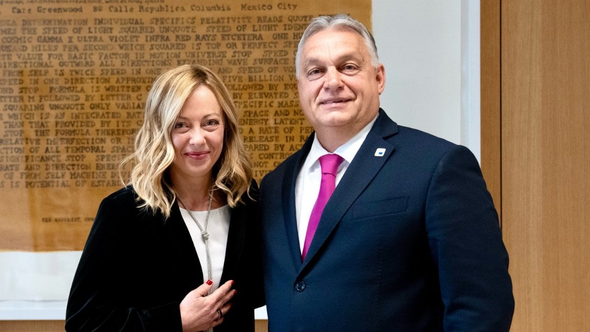 İtalya Başbakanı Meloni ve Macaristan Başbakanı Orban’dan AP zaferi