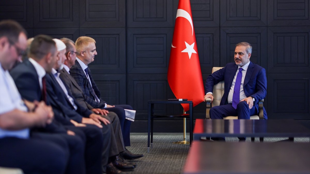 Hakan Fidan'ın yoğun diplomasi trafiği: Rusya'da Ahıska Türkleriyle buluştu