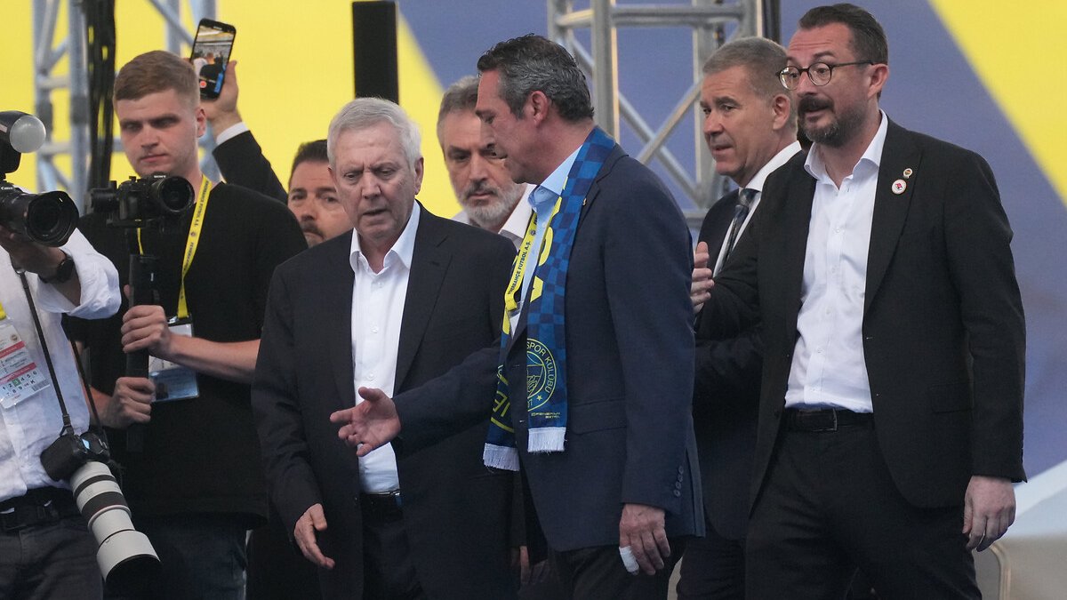 Aziz Yıldırım'dan taraftara ve Ali Koç yönetimine mesaj: Fenerbahçeli çocuklar üzülmesin