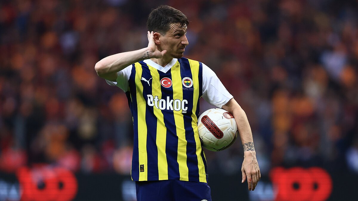 Fenerbahçe'de Mert Hakan Yandaş ile sözleşme yeniliyor