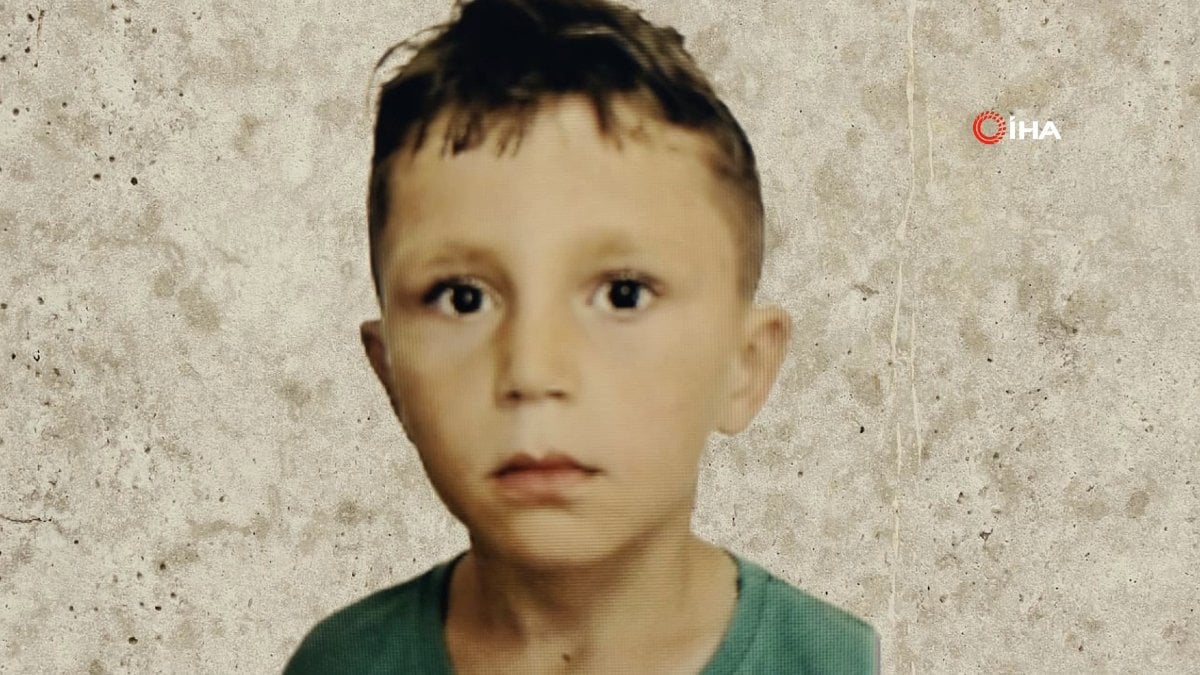Adanada bir çocuk asansörle duvar arasında sıkışarak öldü