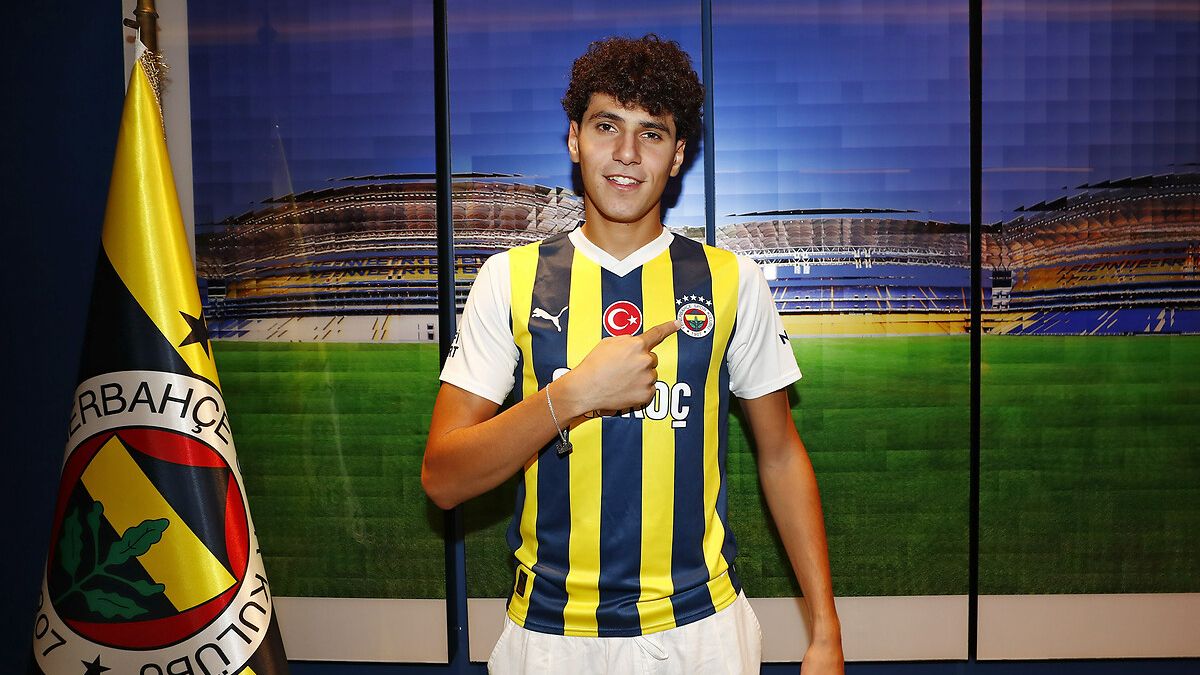 Fenerbahçe'den 1. Lig'e gidiyor! Anlaşma yakın...