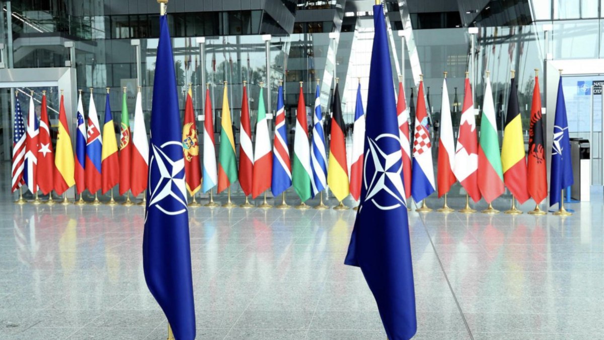 NATO ülkeleri savunma harcamalarını artırdı