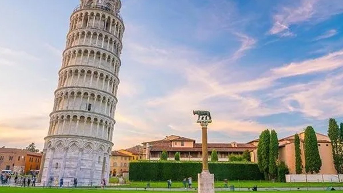 İtalya’nın meşhur Pisa Kulesi’nin eğik olmasının nedeni bakın neymiş…