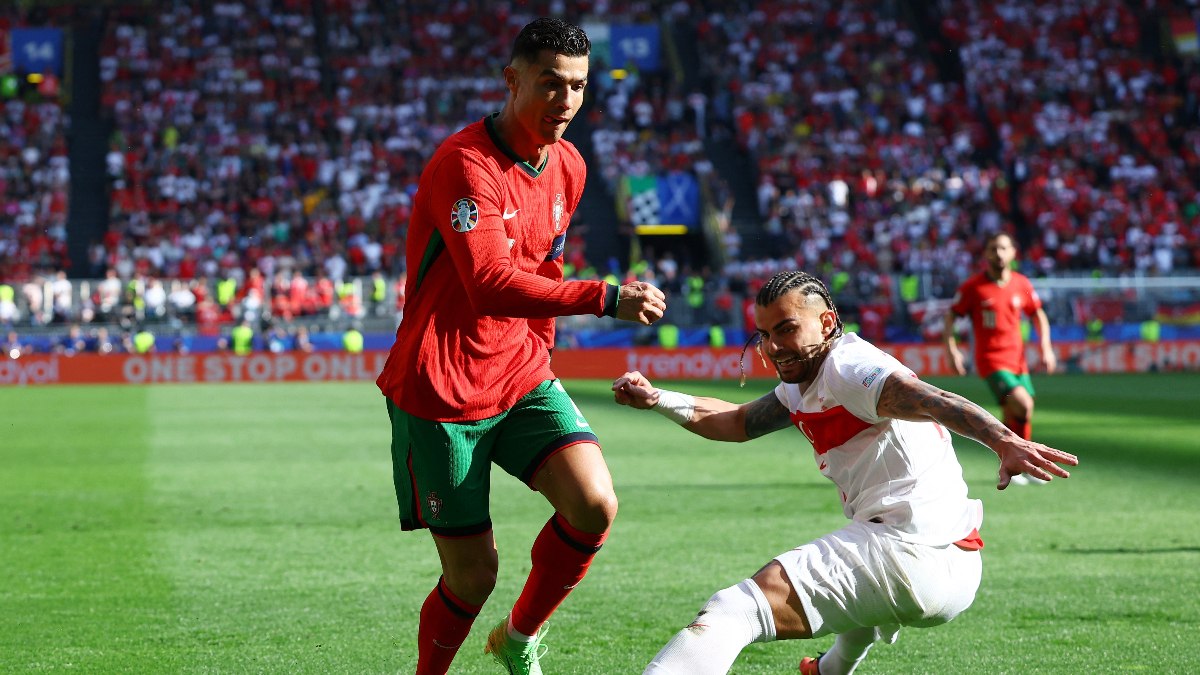 Cristiano Ronaldo, Abdülkerim Bardakcı'yı çalımladı! Sosyal medya yıkıldı