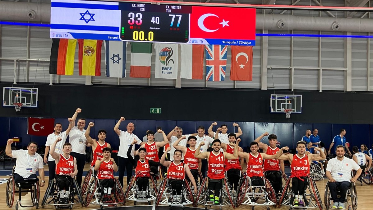 23 Yaş Altı Tekerlekli Sandalye Basketbol Milli Takımı'ndan İsrail'e tarihi fark!