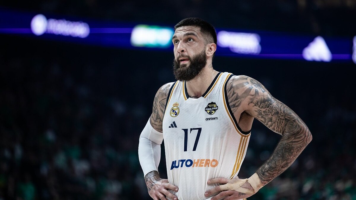 Anadolu Efes, Vincent Poirier'i kadrosuna kattı