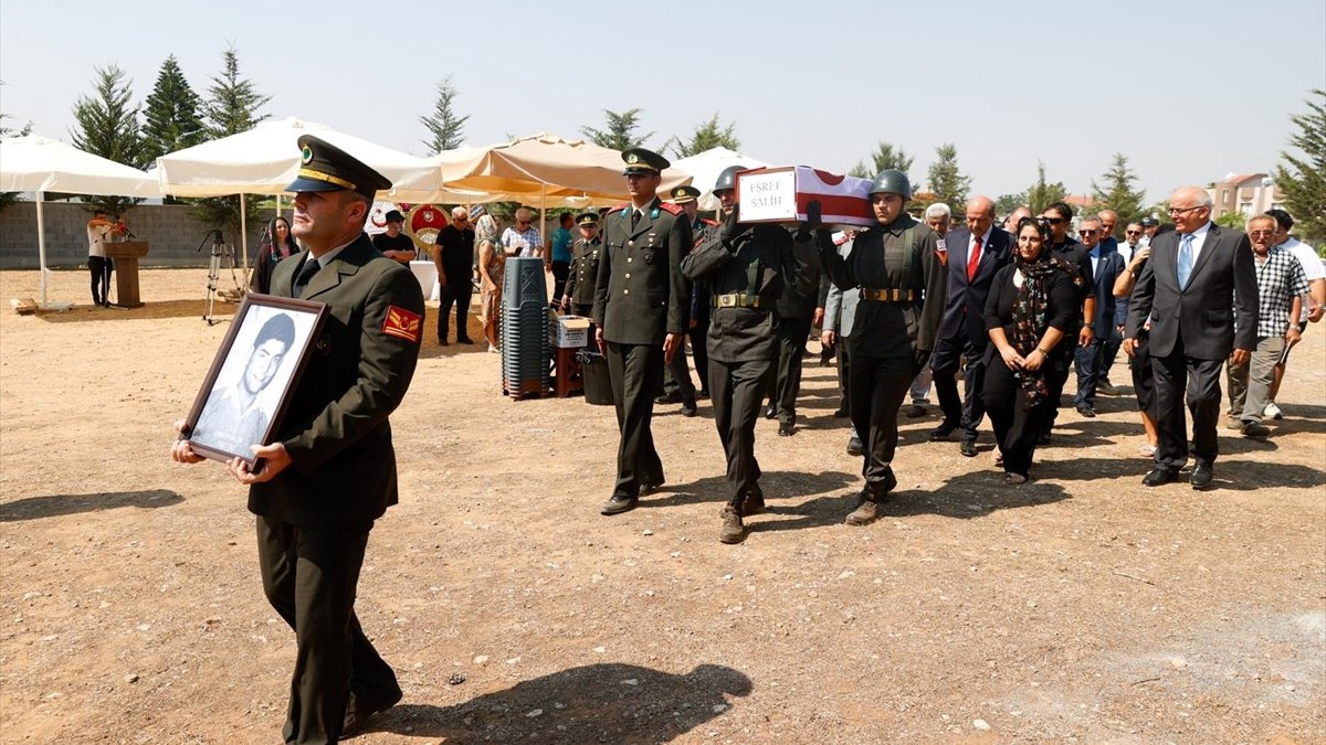 Kıbrıs'ta kayıp şehit Eşref Salih'in kalıntıları, 60 yıl sonra bulundu