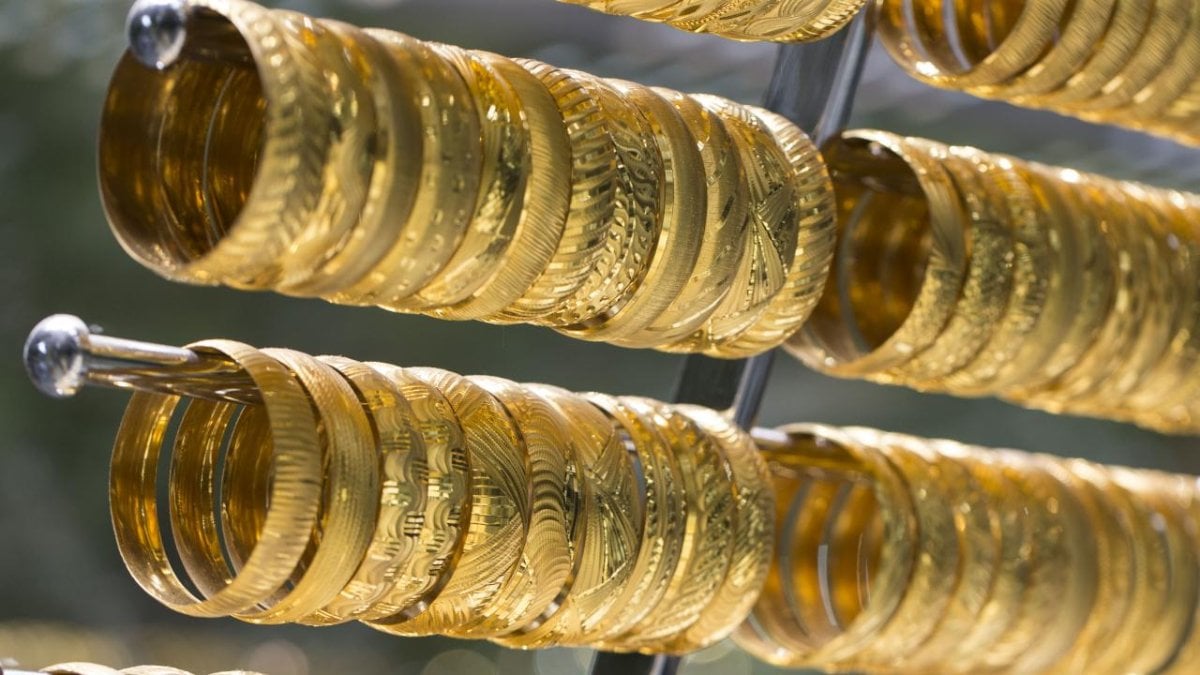Bugün gram ve çeyrek altın ne kadar? 1 Temmuz 2024 güncel altın fiyatları..