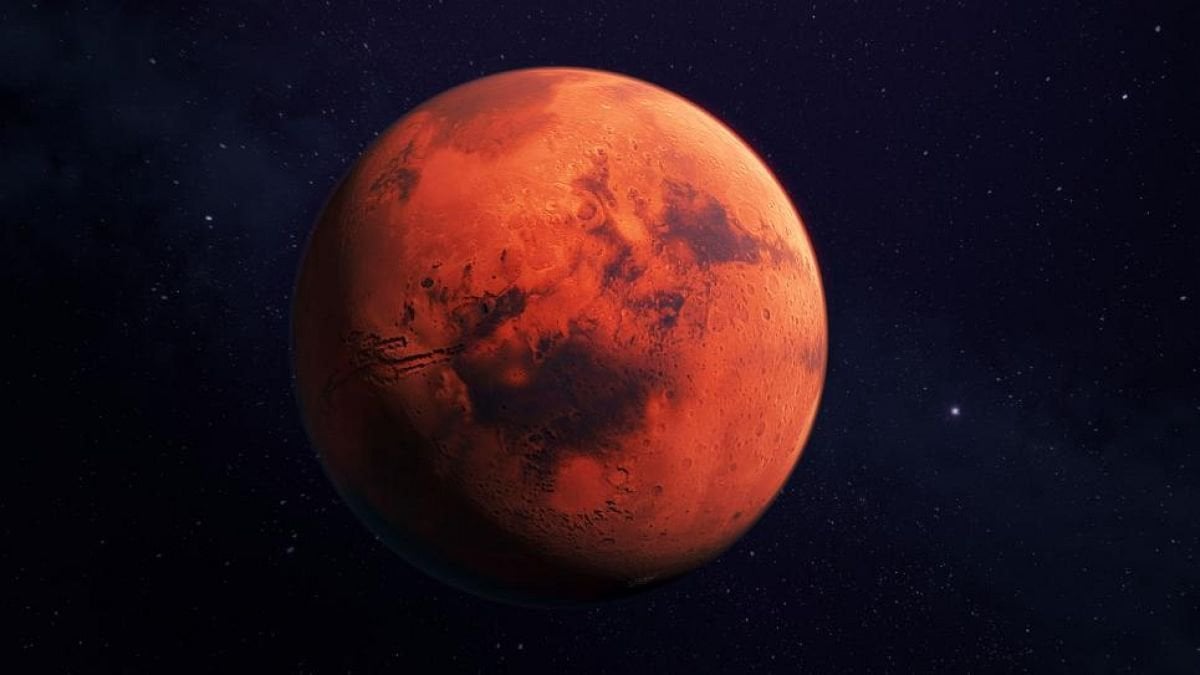 Kızıl gezegende neler oluyor: Mars'a öncekilerden yaklaşık 5 kat fazla göktaşı düştüğü ortaya çıktı