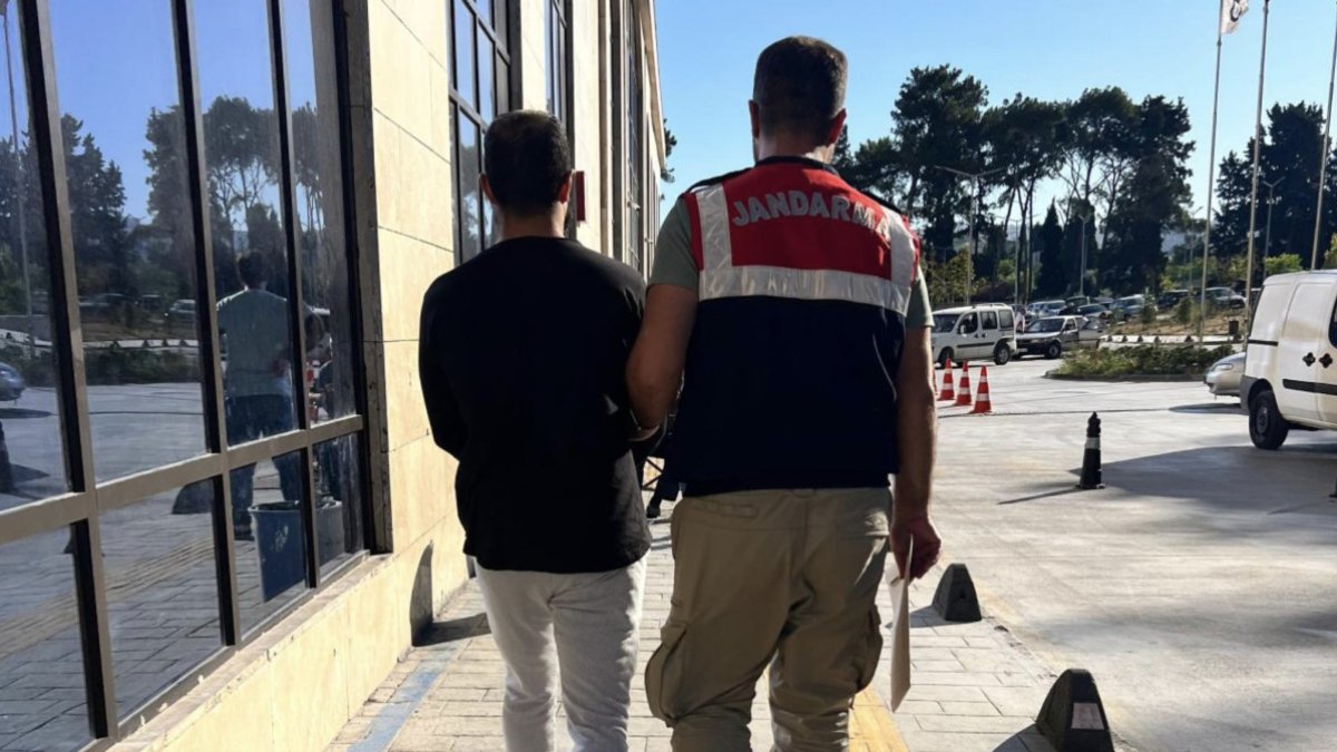 İzmir'de terör örgütü DEAŞ'a operasyon: 9 şüpheli yakalandı