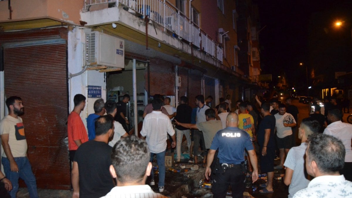 Antalya'da Suriyelilere ait araçlara ve iş yerlerine zarar verildi