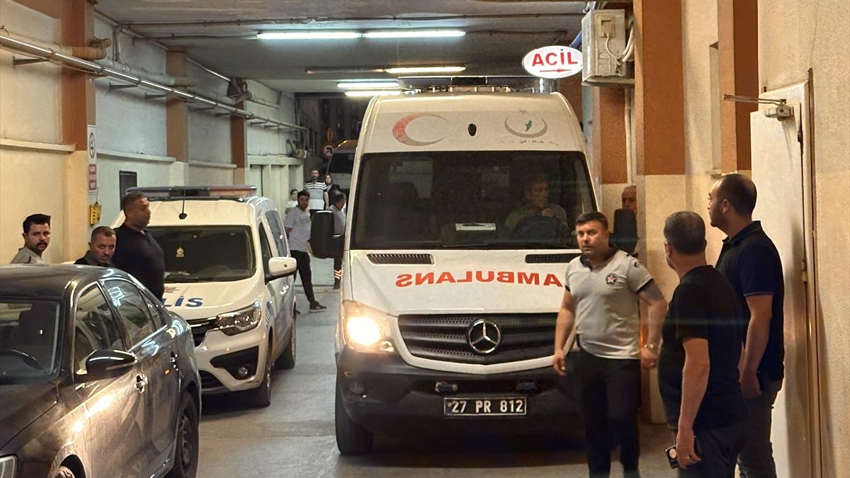Gaziantep'te 61 sağlık çalışanı zehirlendi