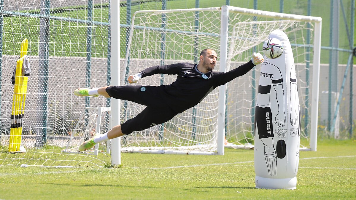 Sivasspor’da Erhan Erentürk ile yollar ayrıldı