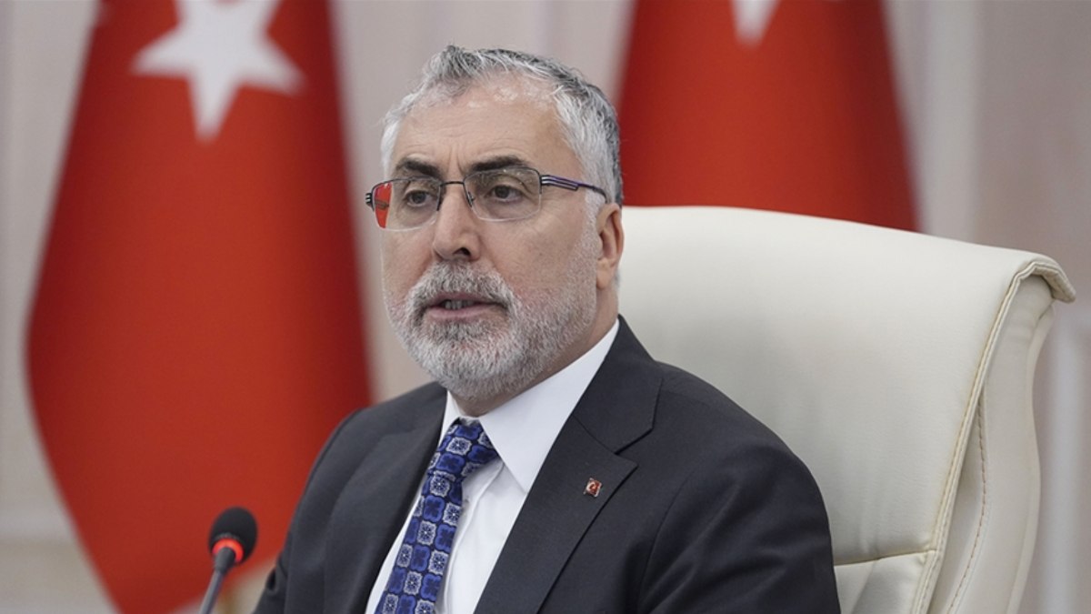 Vedat Işıkhan: Gençlere yönelik teşvikler ve genç istihdamı arttı