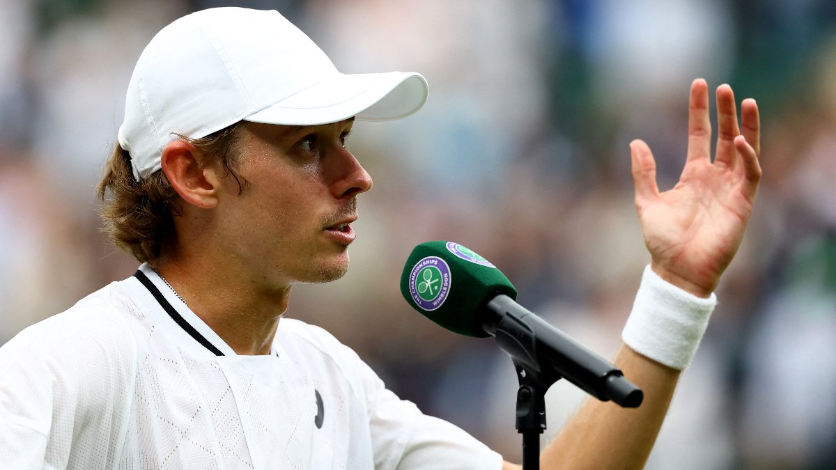 Novak Djokovic'in rakibi Alex De Minaur, Wimbledon'dan çekildi