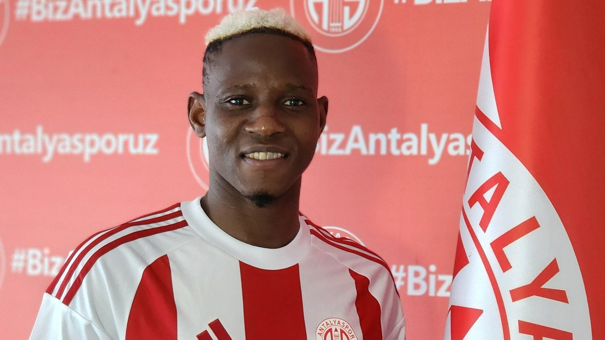 Antalyaspor, Moussa Djenepo'yu kiraladı