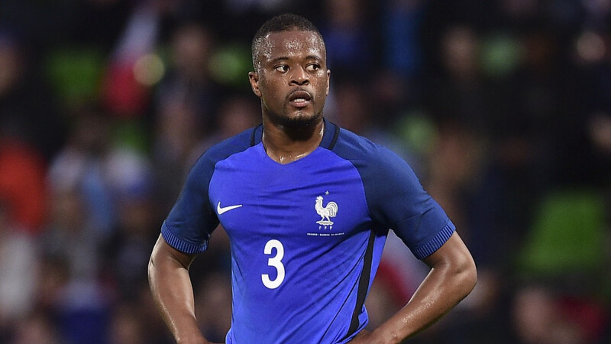 Patrice Evra, hapis cezasına çarptırıldı!