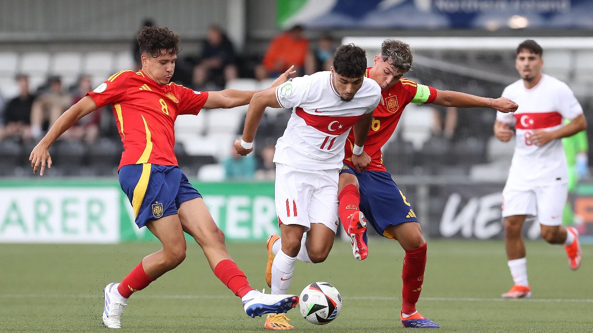 Türkiye 19 Yaş Altı Milli Futbol Takımı, İspanya ile berabere kaldı