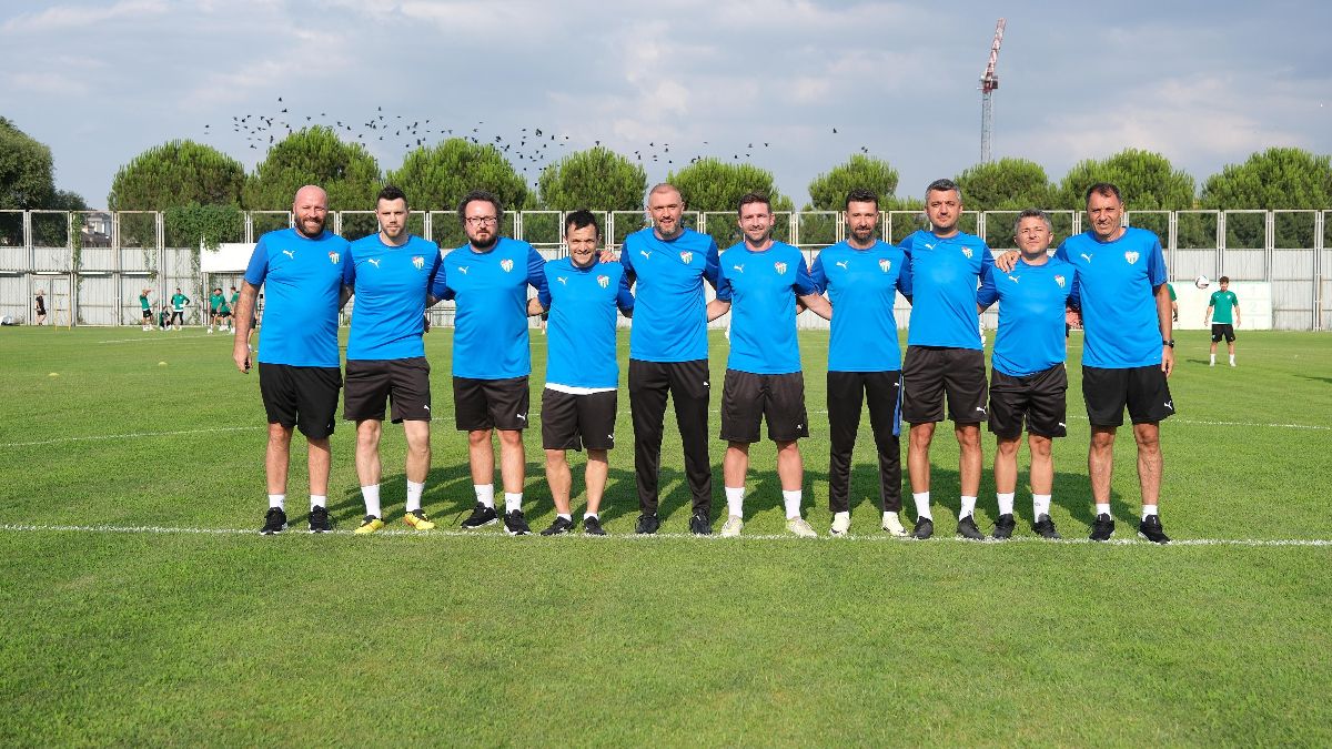 Bursaspor’da Pablo Martin Batalla’nın ekibi belirlendi