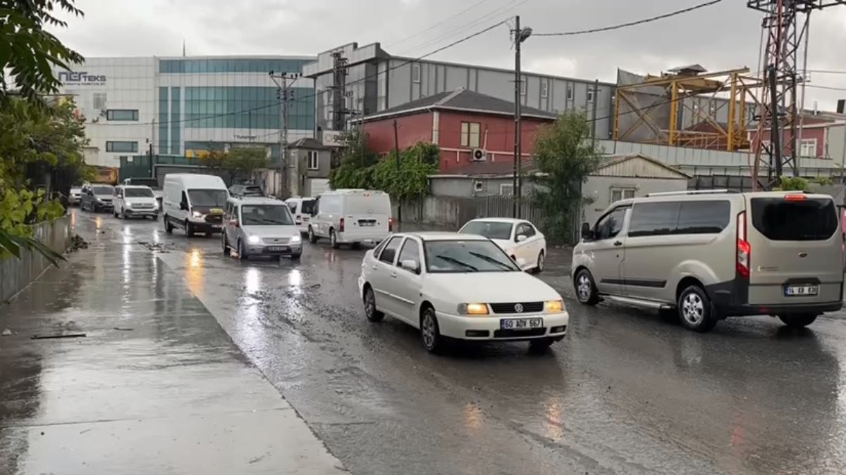 İstanbul'da sağanak etkili oldu