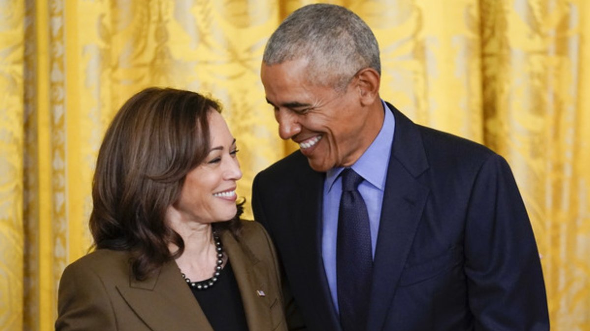 Barack Obama'dan Kamala Harris'e destek