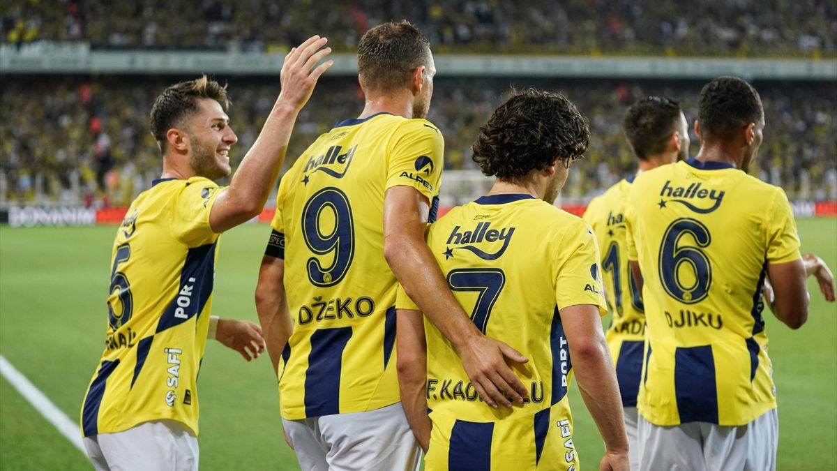 SON DAKİKA: Fenerbahçe, Şampiyonlar Ligi'nde Lugano'yu eledi