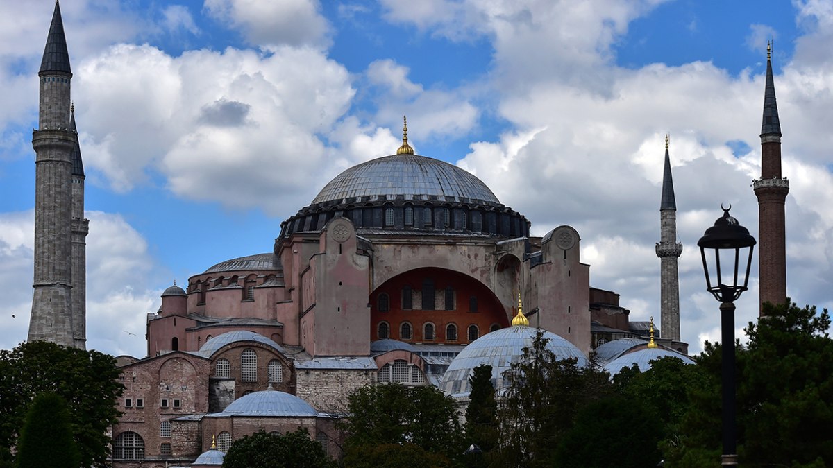 Bugün cuma namazı saat kaçta? 2 Ağustos 2024 İstanbul, İzmir, Ankara namaz vakitleri...