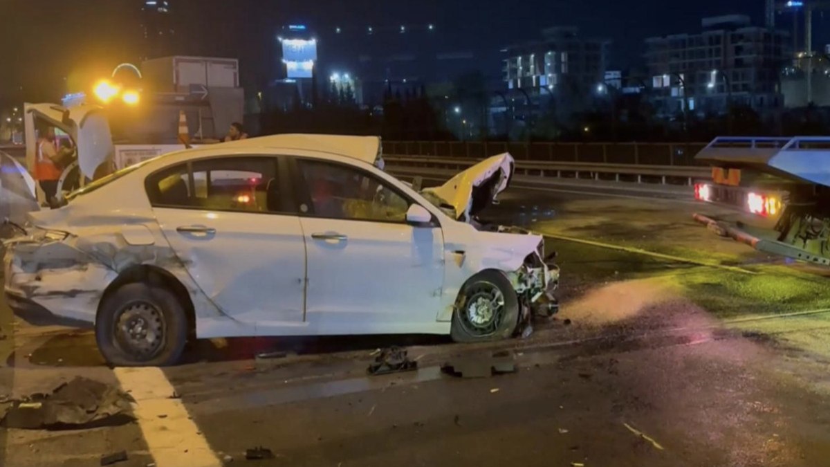 İstanbul'da TEM Otoyolu'nda kaza: 1'i ağır 3 yaralı