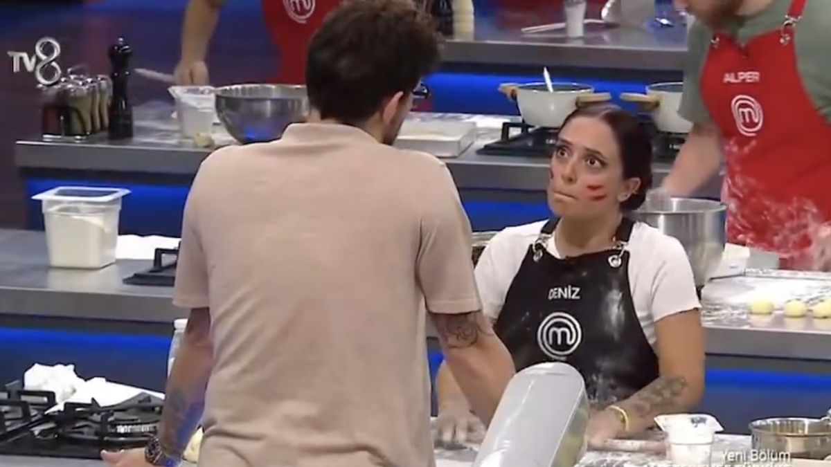 MasterChef'te Danilo Şef resti çekti, Deniz kalakaldı! 