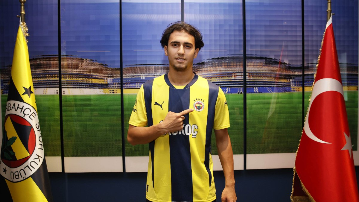 Fenerbahçe, Yiğit Fidan'la sözleşme imzaladı