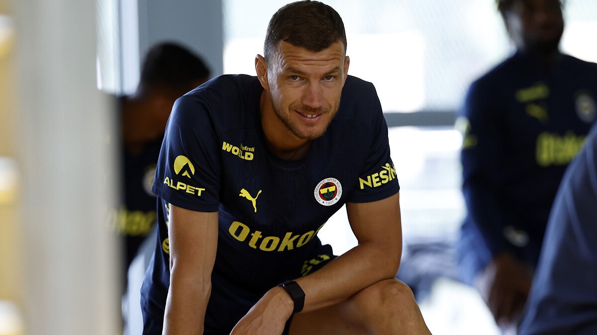 Edin Dzeko'dan En Nesyri'ye hodri meydan! Son