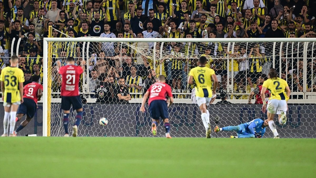 Fenerbahçe’nin Şampiyonlar Ligi hayali son dakika penaltısıyla sona erdi