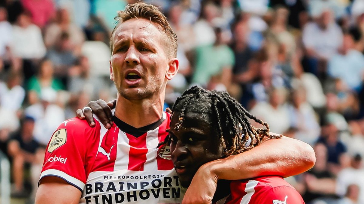 PSV Eindhoven, Heracles karşısında sürprize izin vermedi