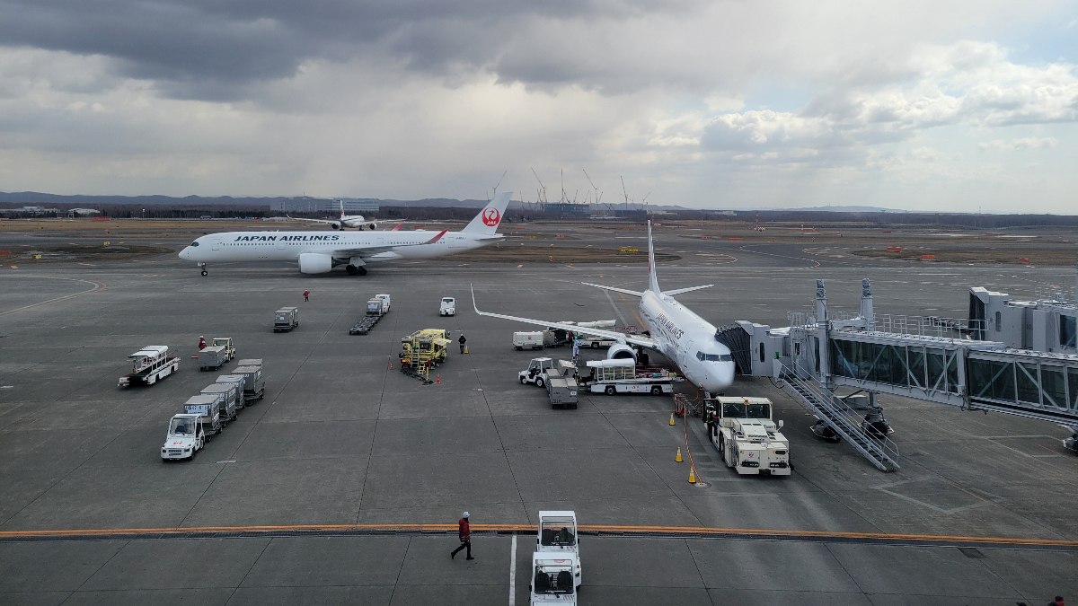 Japonya'da havalimanında makas kayboldu: 36 uçuş iptal edildi