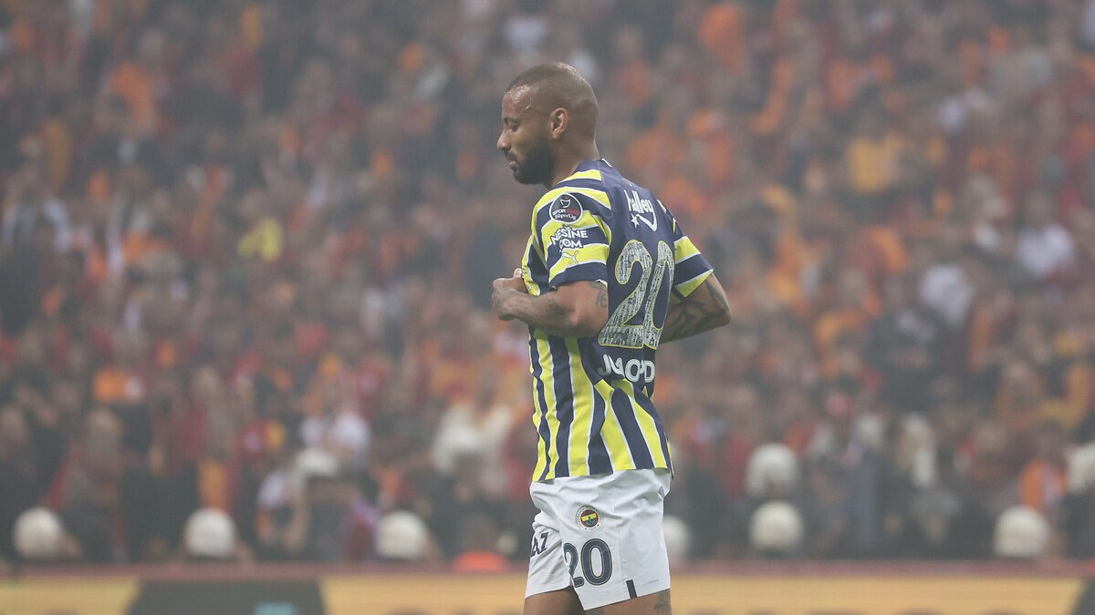 Fenerbahçe ayrılığı duyurdu: Sözleşmesi karşılıklı feshedildi