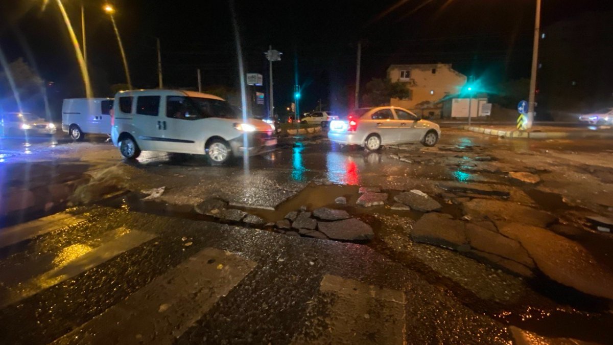 Kahramanmaraş'ta şiddetli yağmur hayatı felç etti