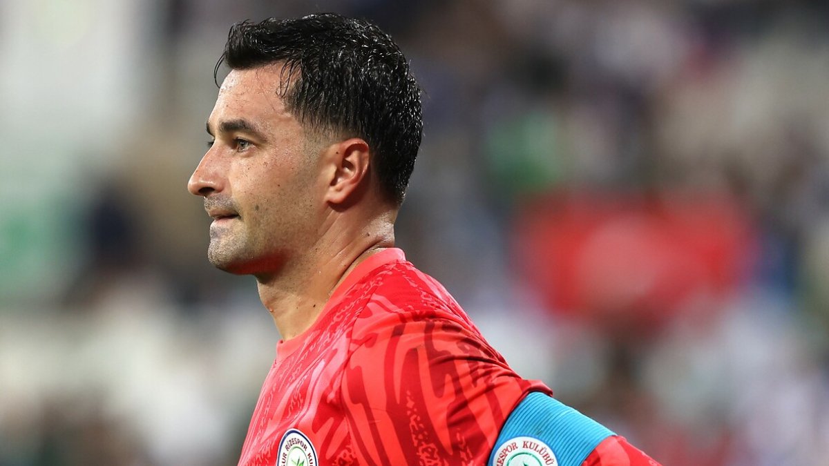 Rizespor taraftarı, Gökhan Akkan'ı ıslıkladı