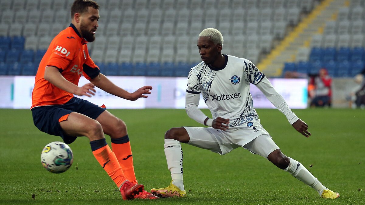 Henry Onyekuru yeniden Süper Lig'e dönüyor! Hem de İstanbul'a...