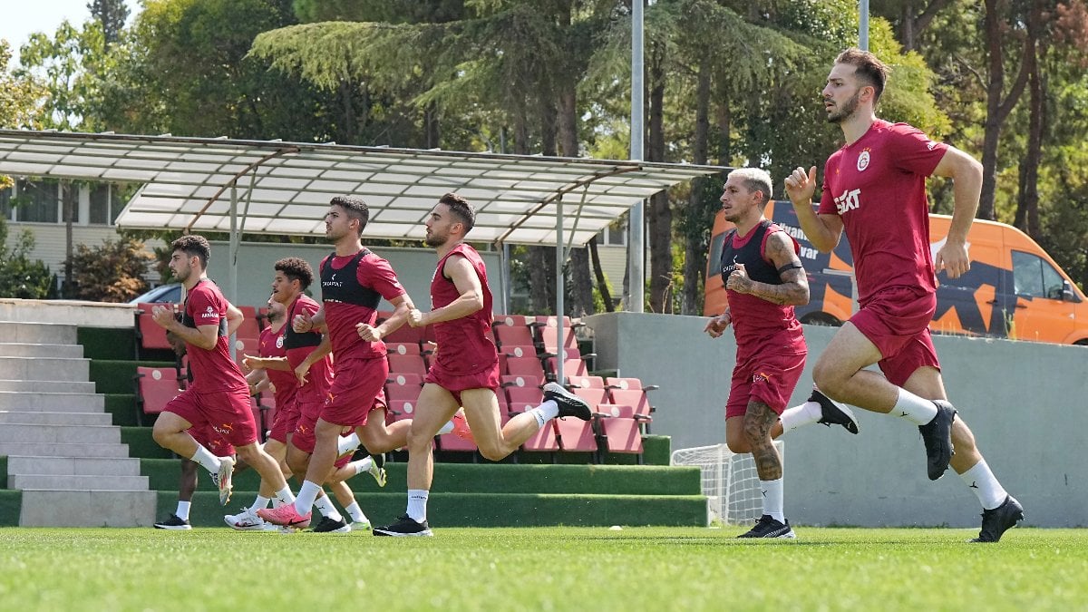 Galatasaray'da Rizespor maçı hazırlıkları sürdü