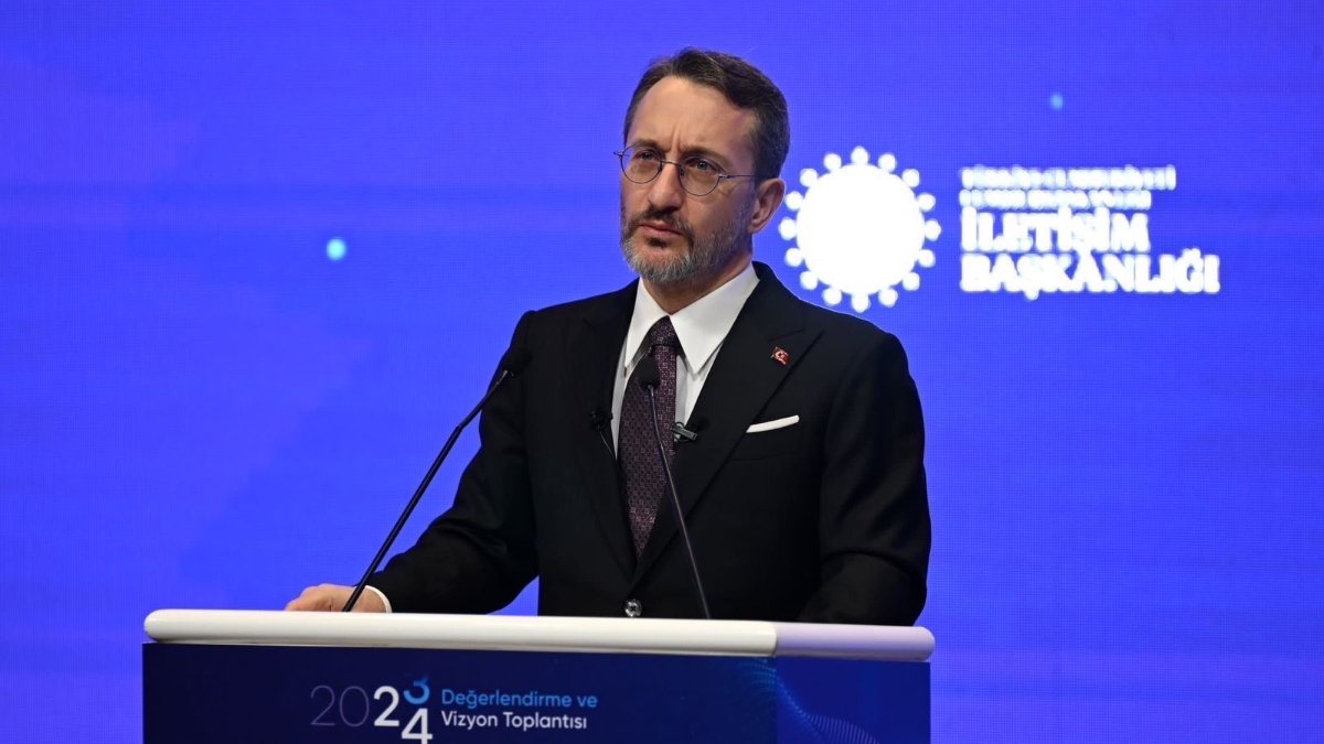 Fahrettin Altun: Cumhurbaşkanımız soruşturmayı yakından takip ediyor