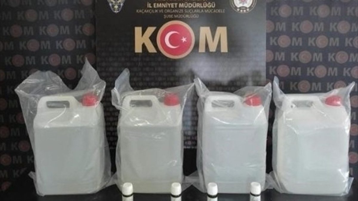 İstanbul'da 95 bin 618 litre etil alkol ele geçirildi